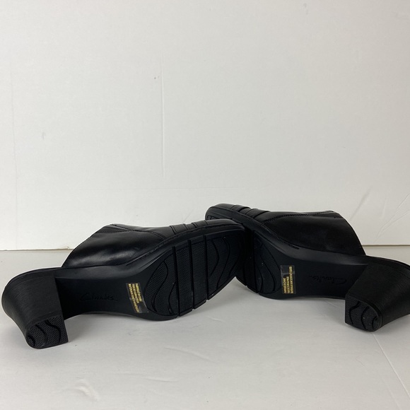 Clarks Bendable Leather Upper Mules - Picture 6 of 11